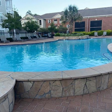 Spacious Apartments In The Woodlands, Tx Exterior photo